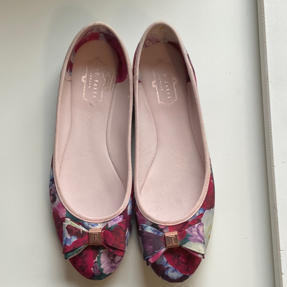 Ted Baker London Floral Bow Flats